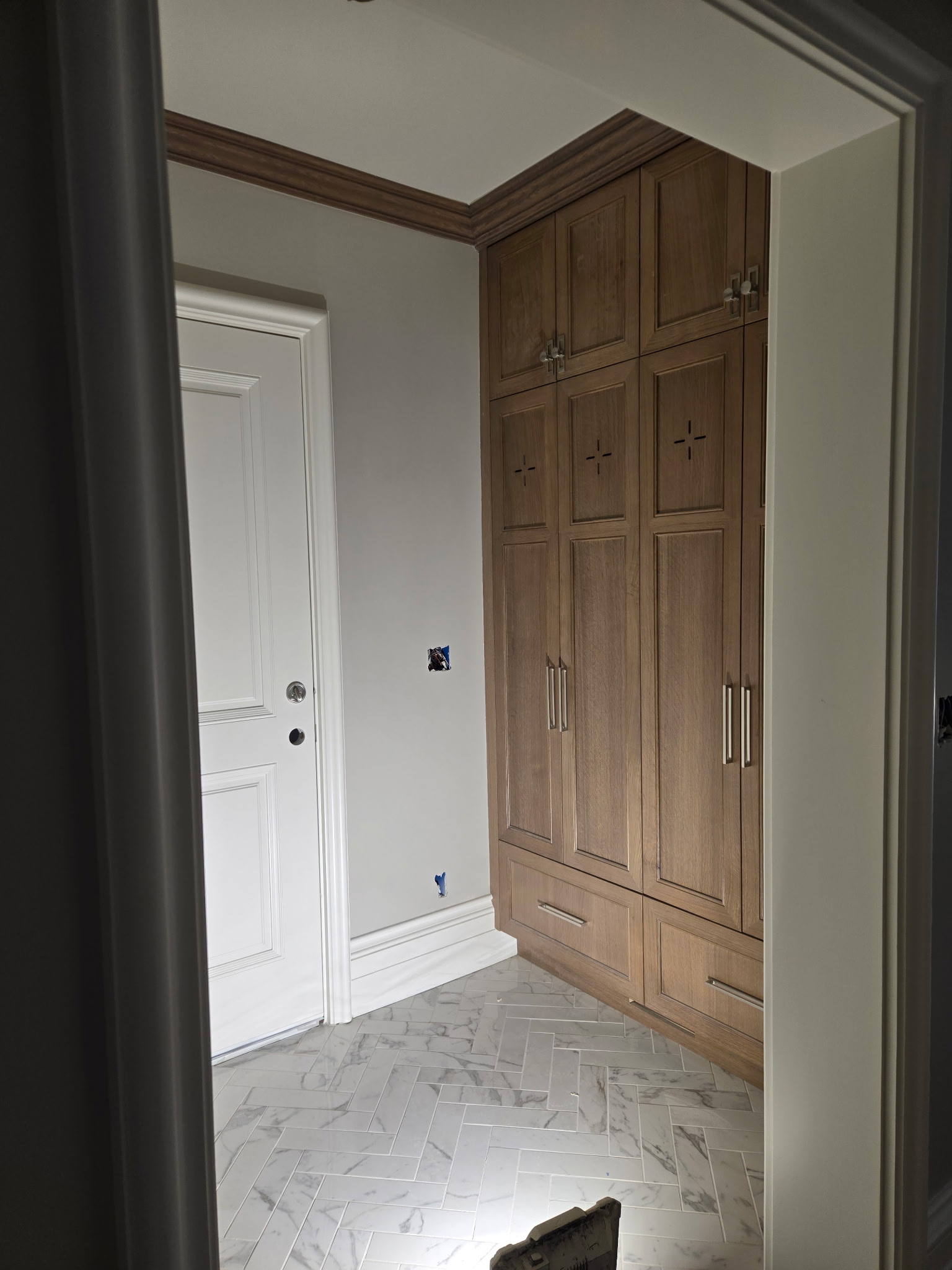 Stained wood cabinetry finish — Salt Lake County, UT